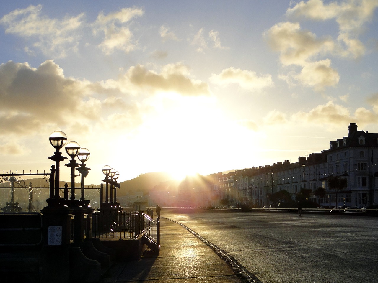 light promenade sun free photo