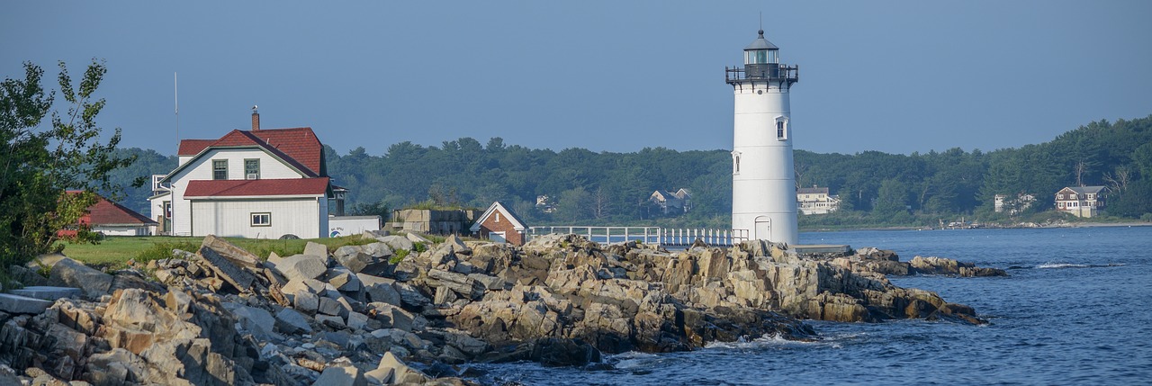 light house  lighthouse  house free photo