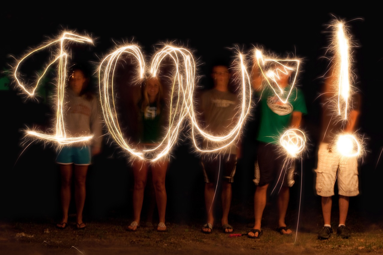 light painting i love you sparklers free photo