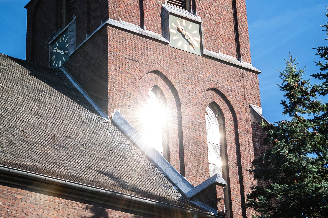 light reflection church mirroring free photo