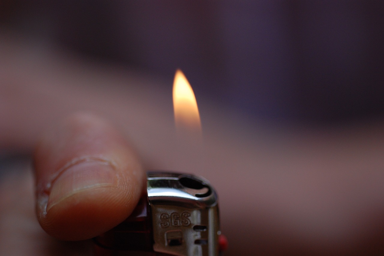 lighter finger ignition free photo