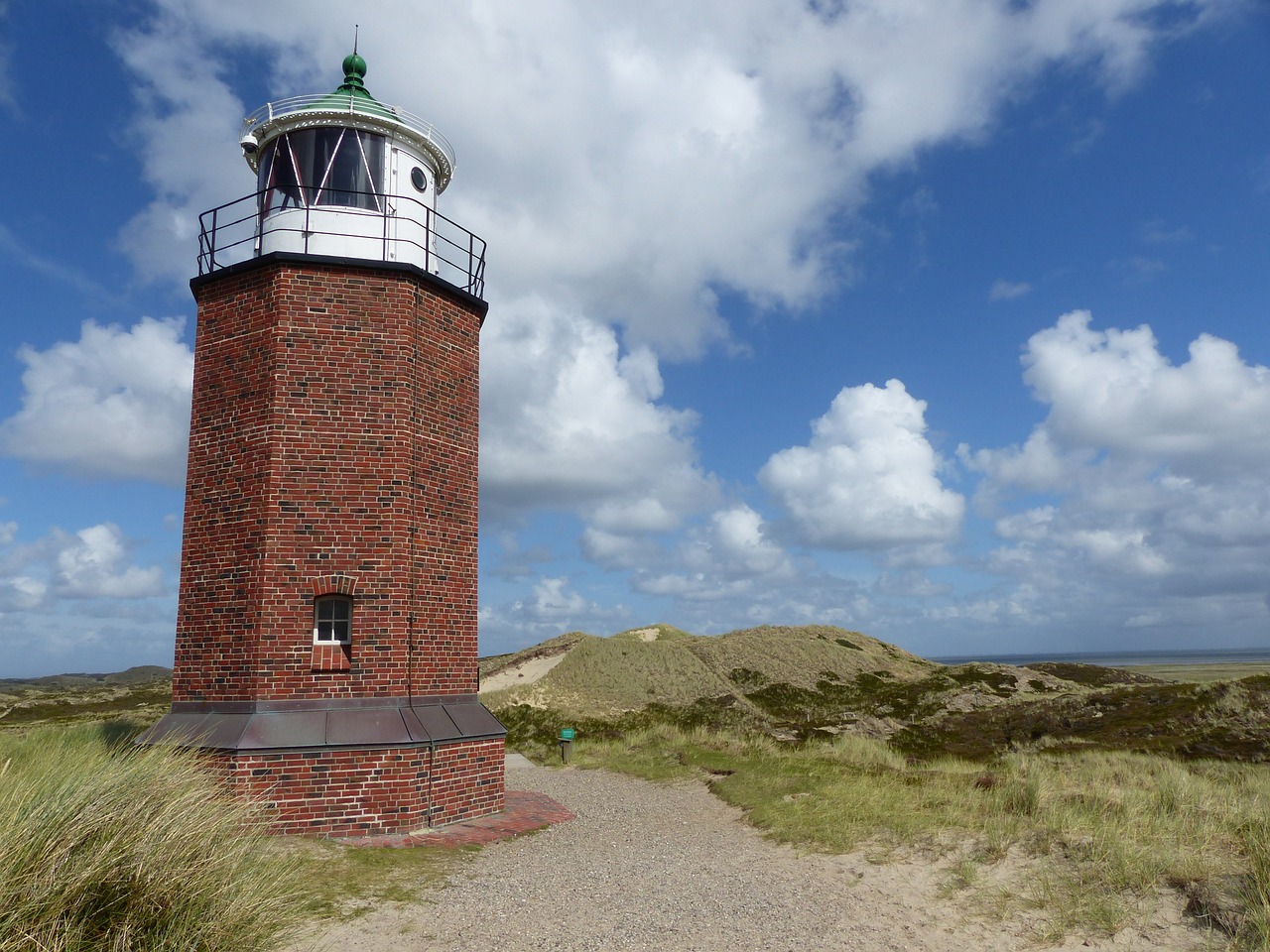 sylt lighthouse clouds free photo