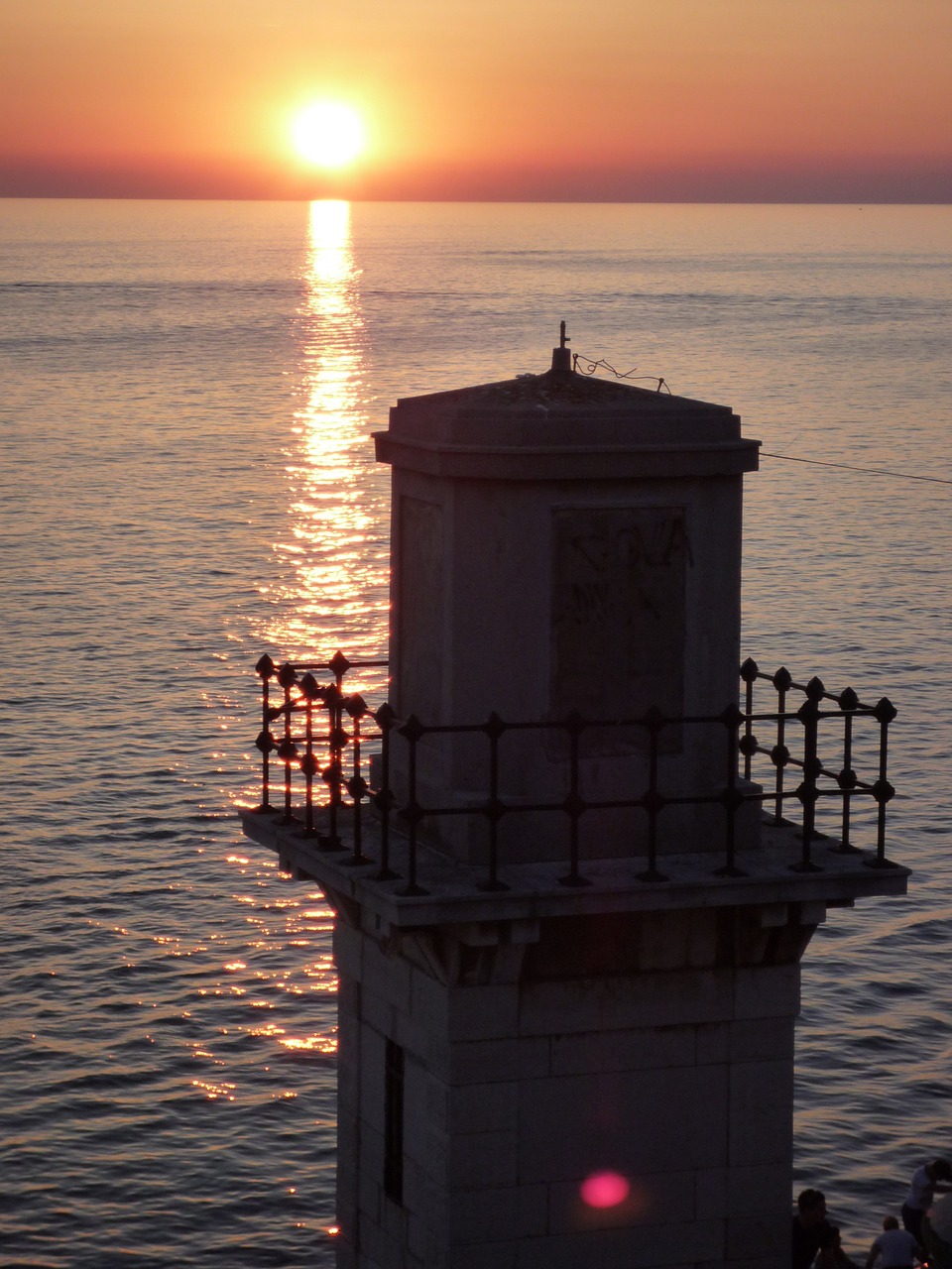 lighthouse sea rovinj free photo