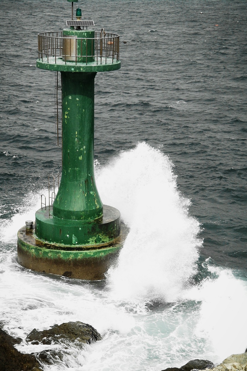 lighthouse sea foam free photo