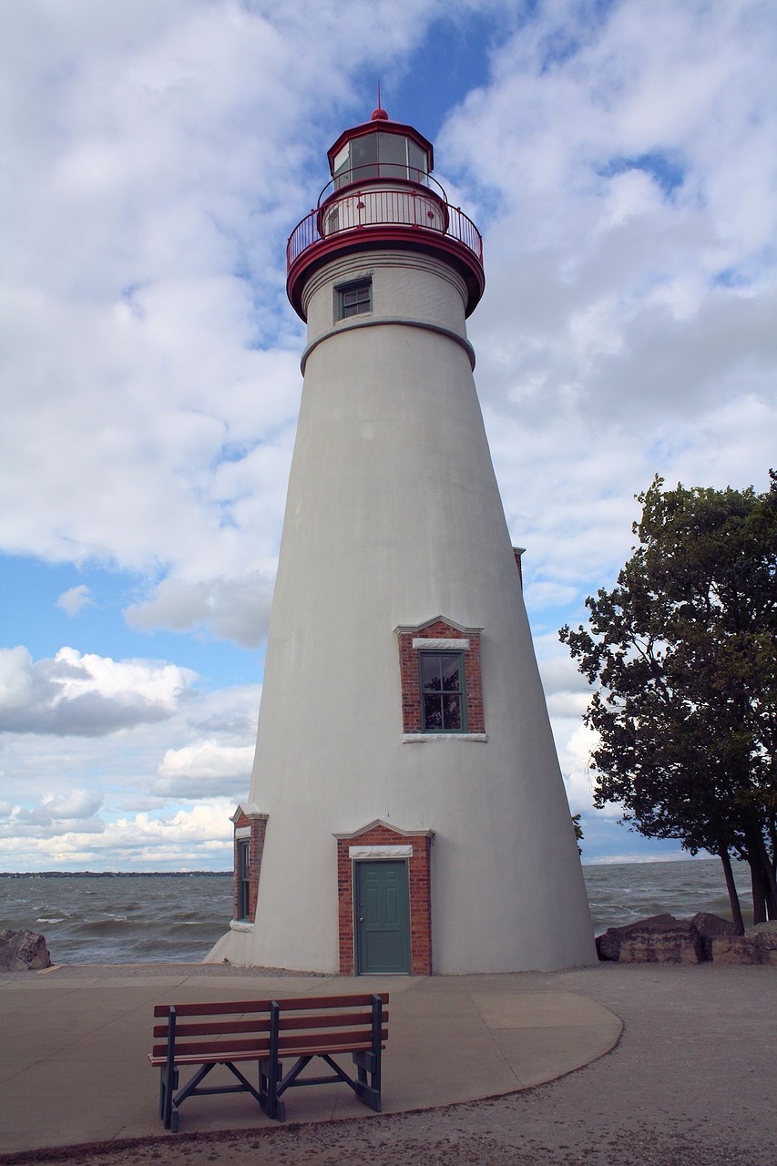 lighthouse marblehead erie free photo