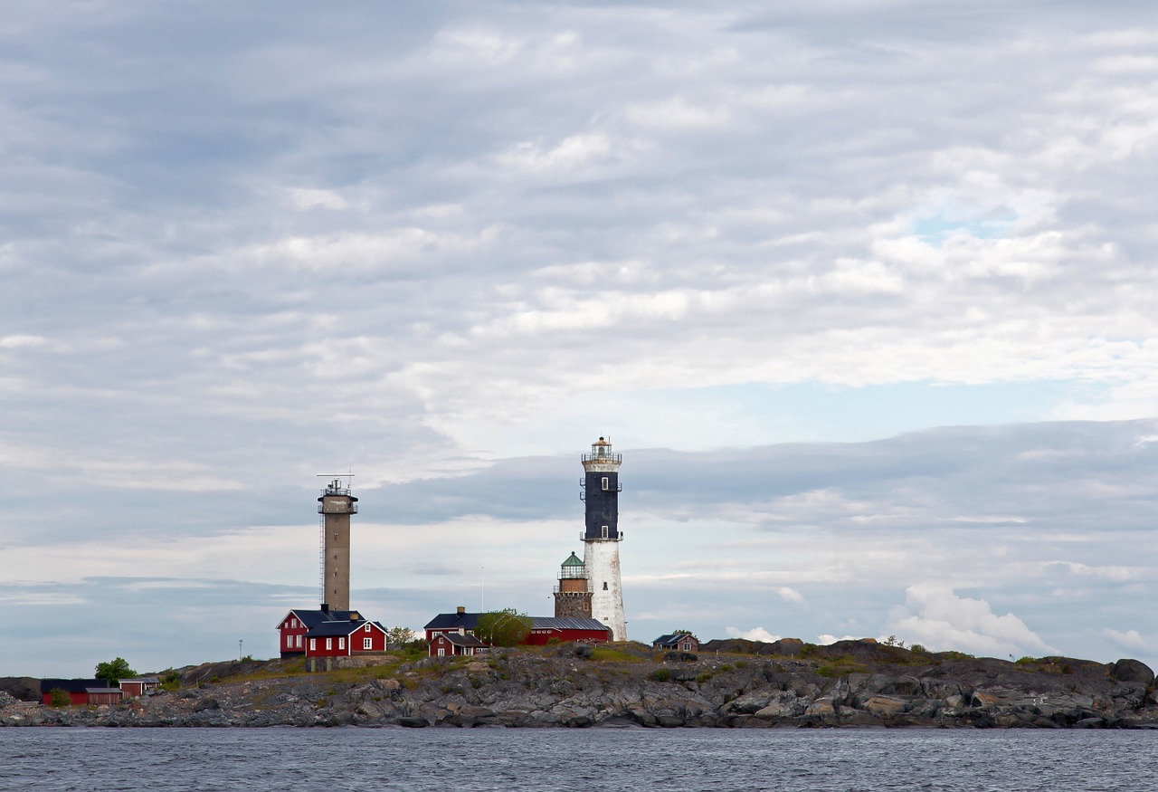 lighthouse light tower free photo