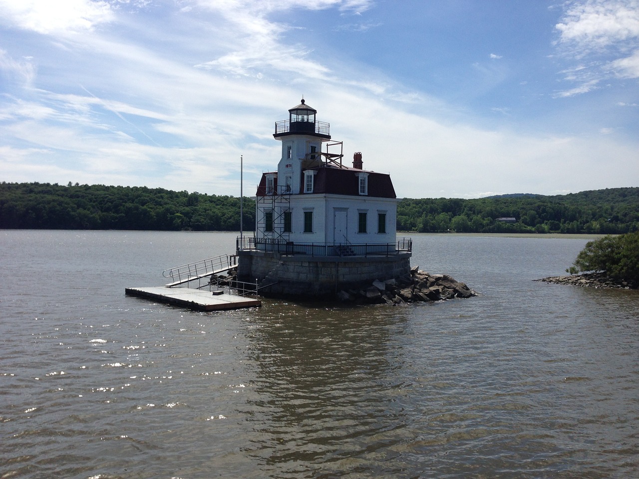 lighthouse river hudson free photo