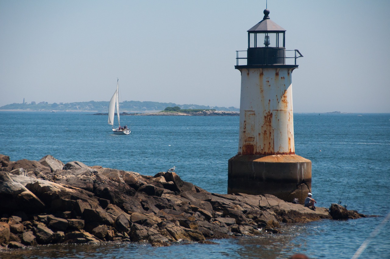 lighthouse sea water free photo