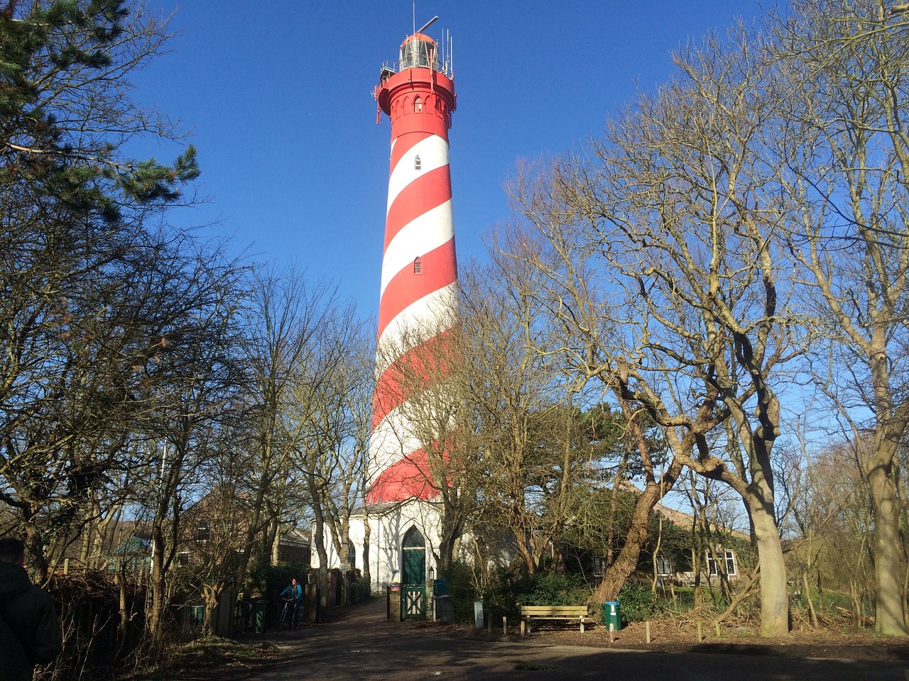 lighthouse white red free photo