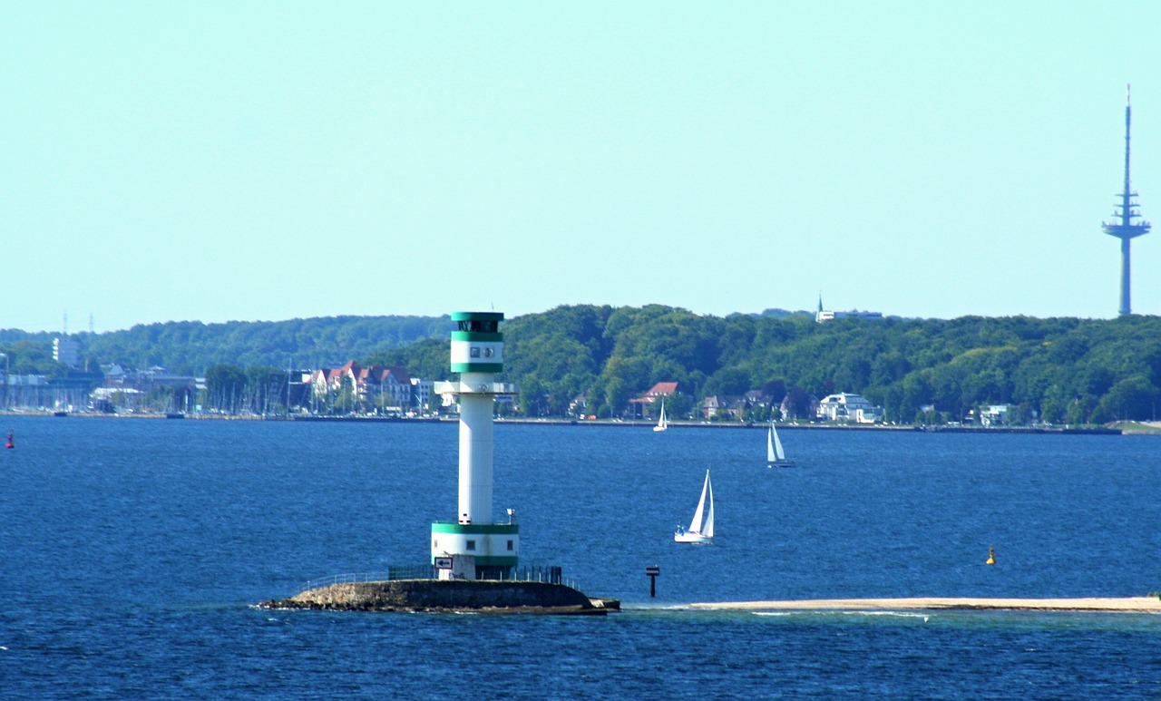 lighthouse kiel sea free photo