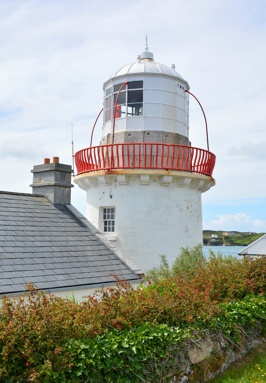 lighthouse beacon daymark free photo