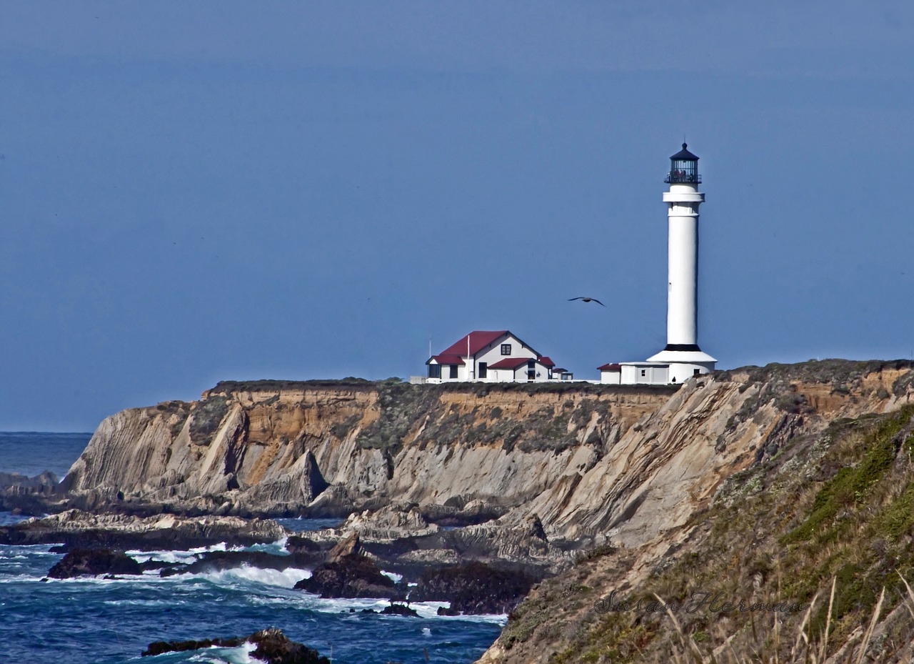 lighthouse california ocean free photo