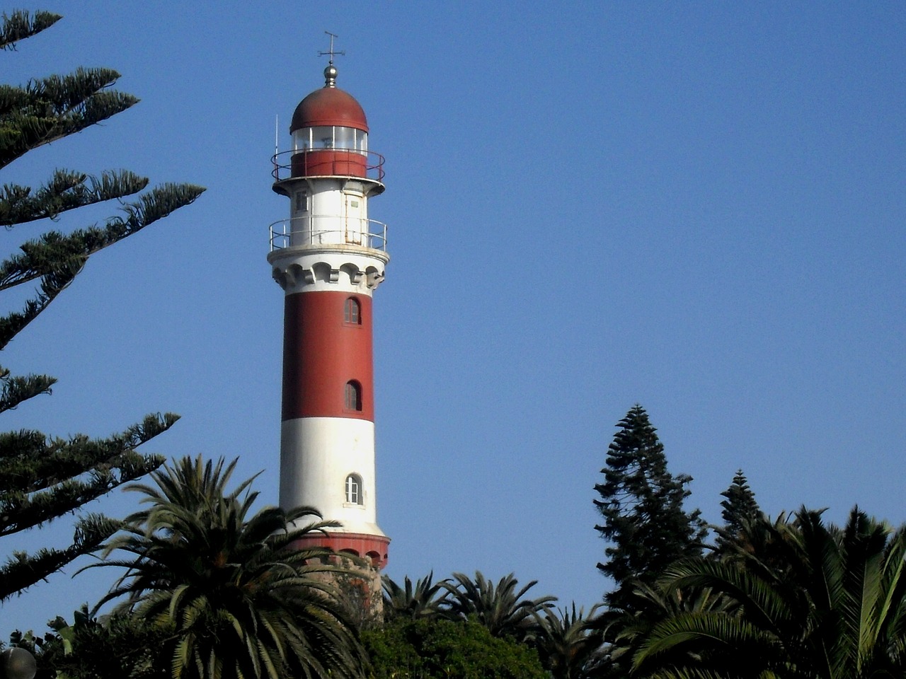 lighthouse red white free photo