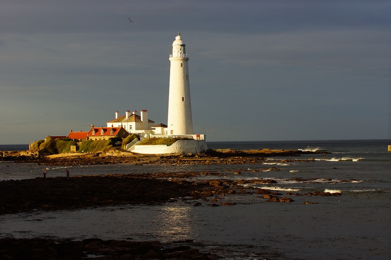 lighthouse st marys lighthouse whitley bay free photo