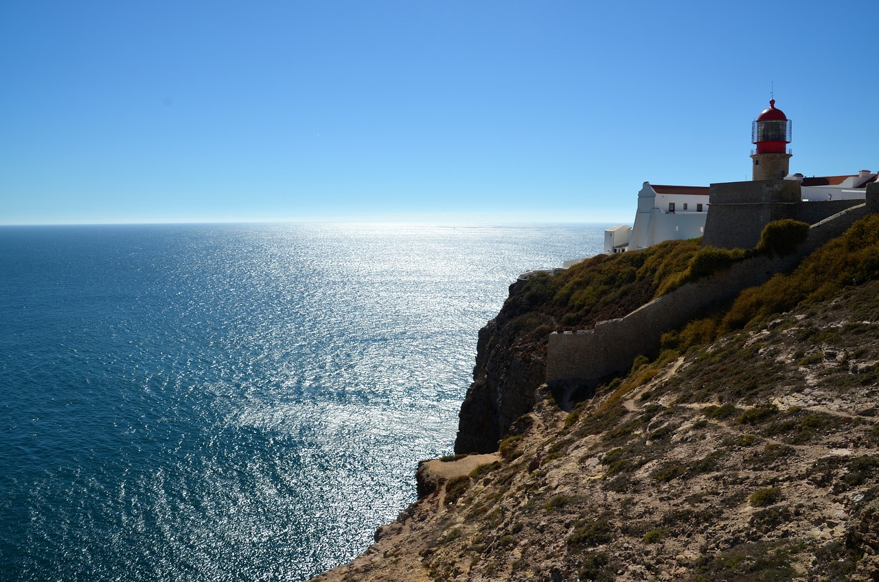 lighthouse sea water free photo