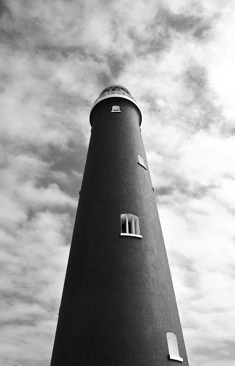 lighthouse tower kent free photo