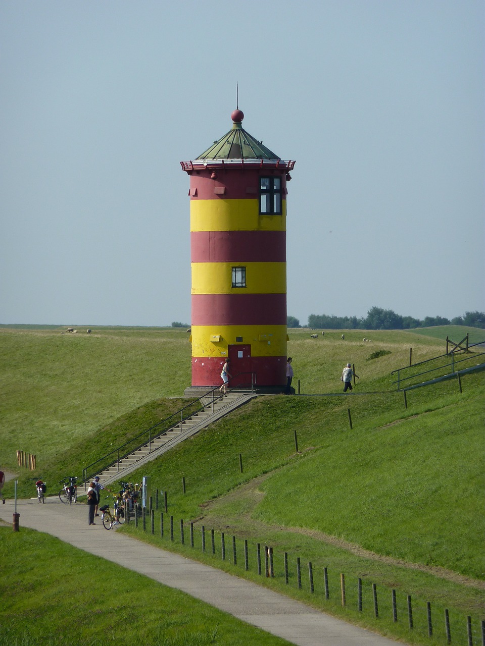lighthouse dike sea free photo