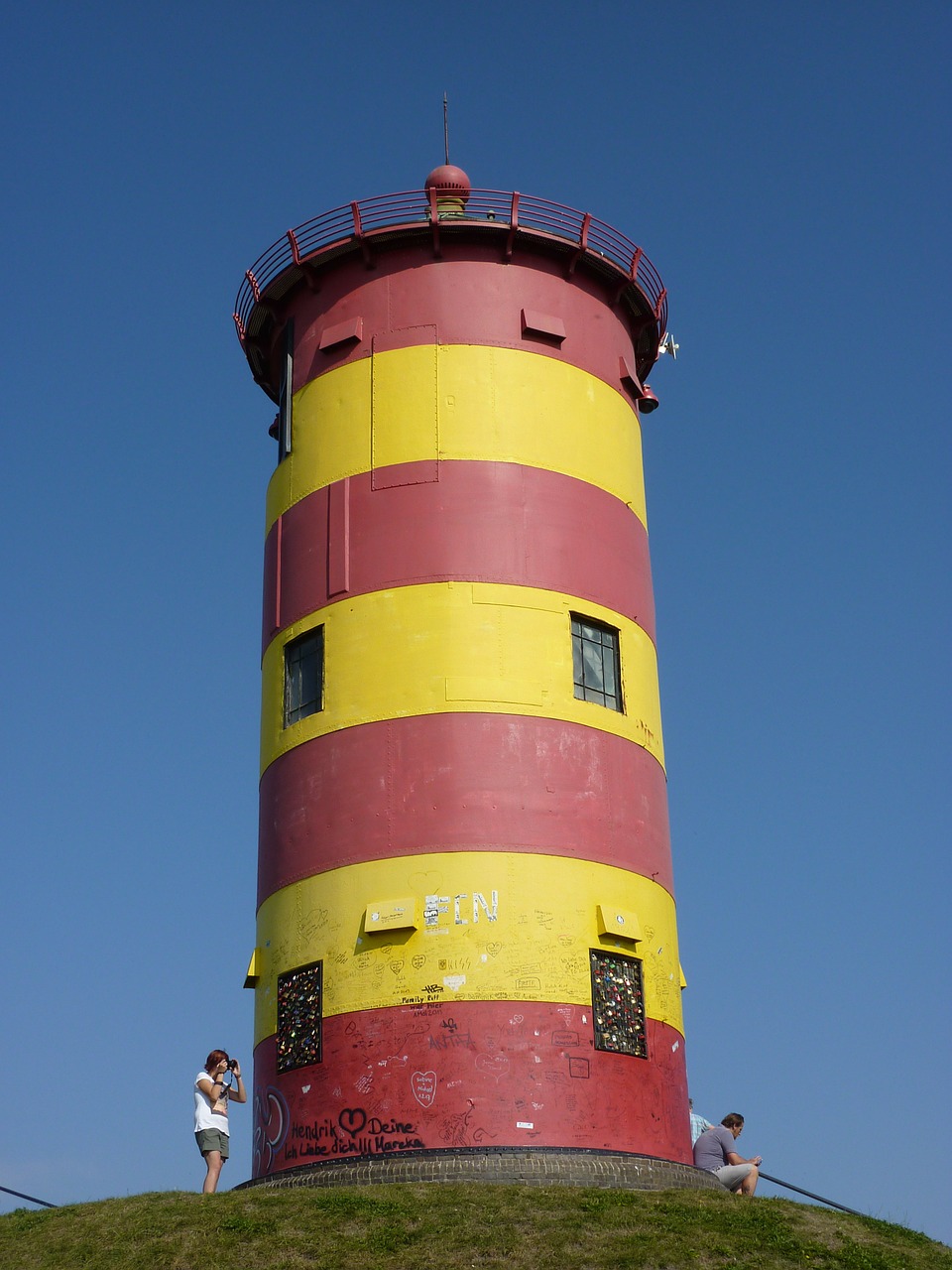 lighthouse otto walkes red free photo