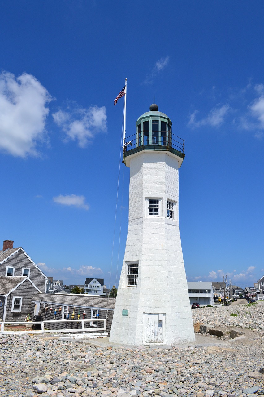 lighthouse sea ocean free photo