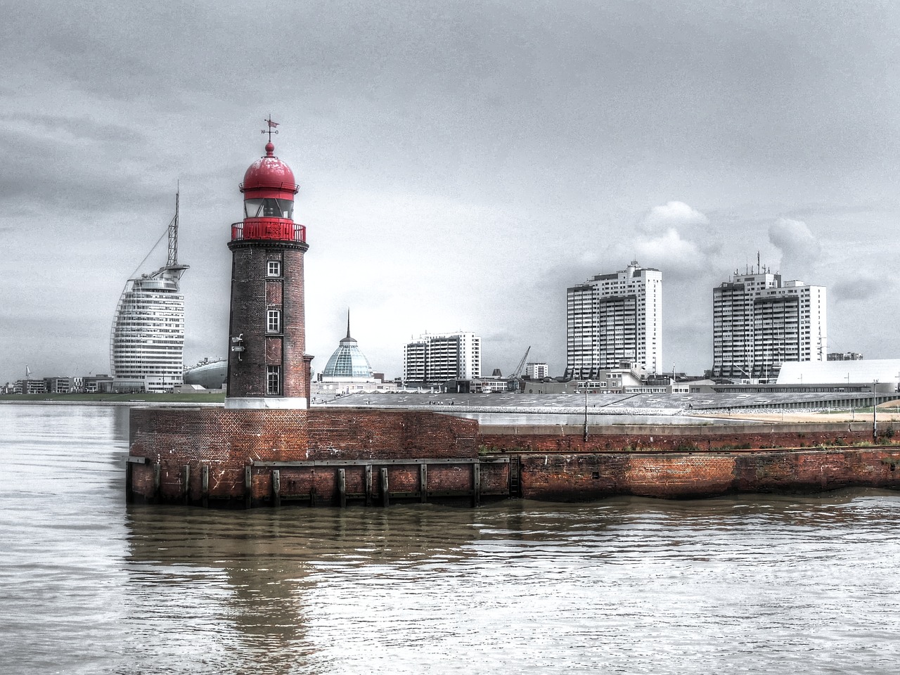 lighthouse pier water free photo