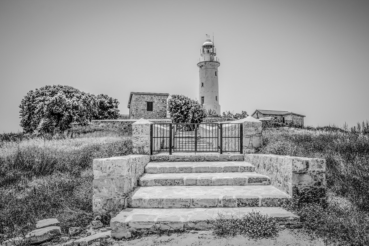 lighthouse architecture landmark free photo