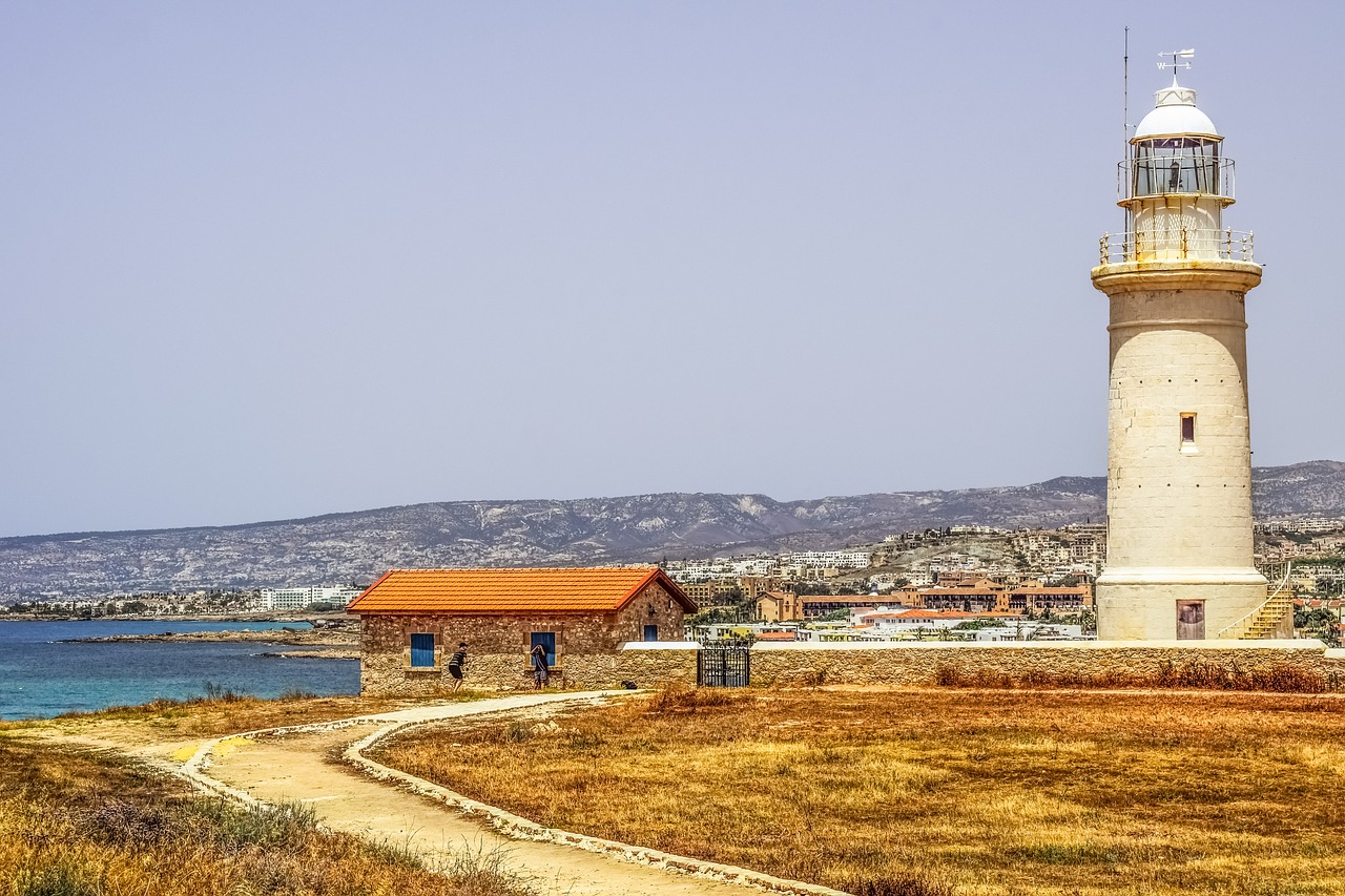 lighthouse view sea free photo