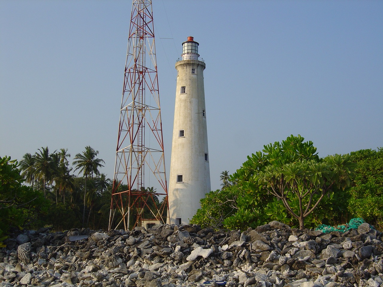 lighthouse light island free photo