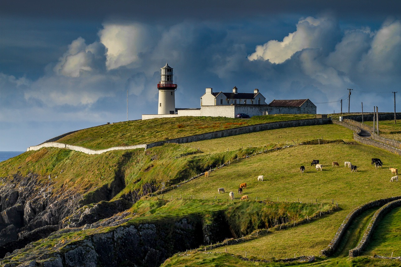 lighthouse ireland galley head free photo