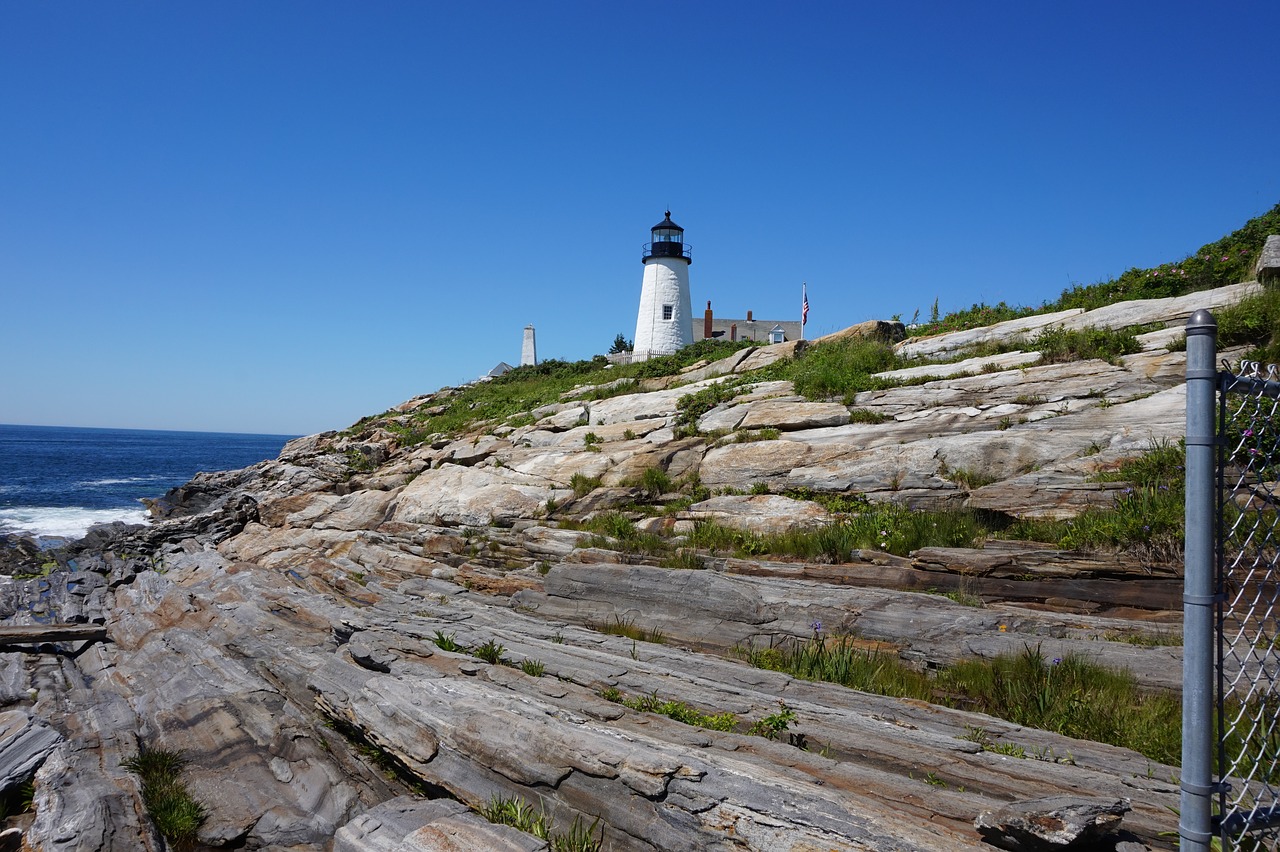 lighthouse maine coastline free photo