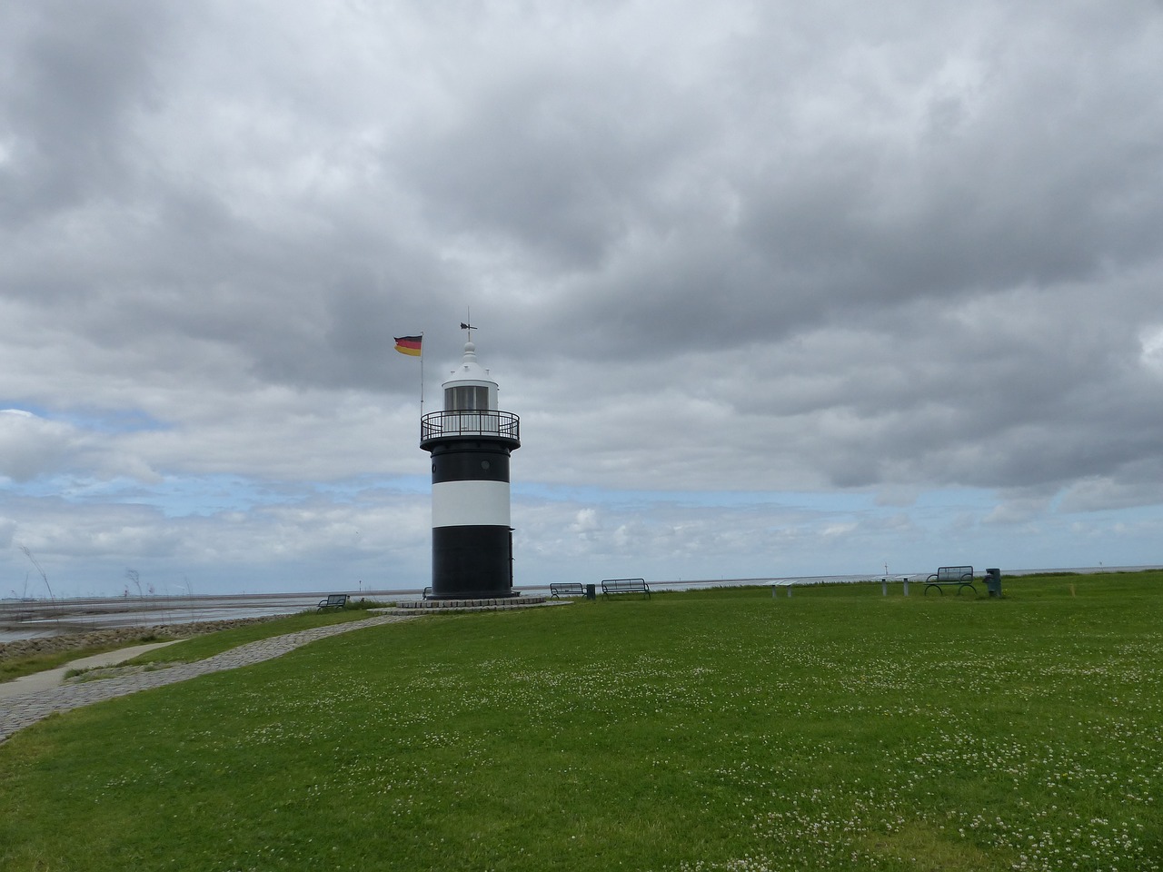 lighthouse north sea wadden sea free photo