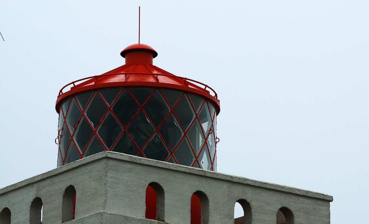 lighthouse iceland lighthouse sea free photo