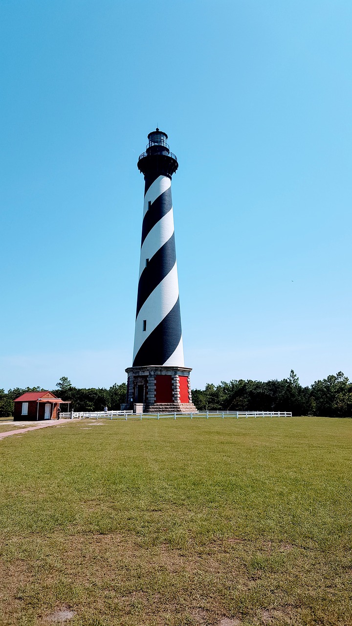 lighthouse beach travel free photo