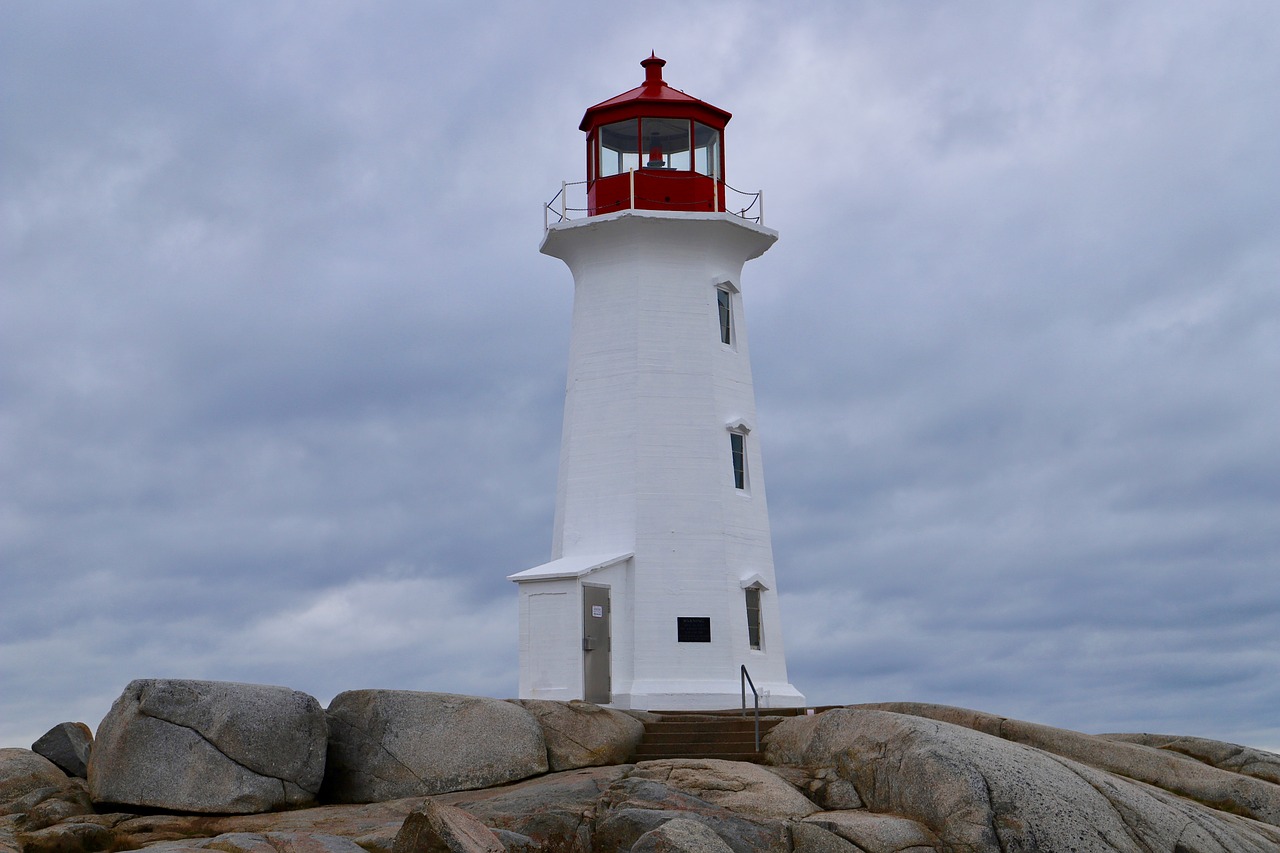 lighthouse sky travel free photo