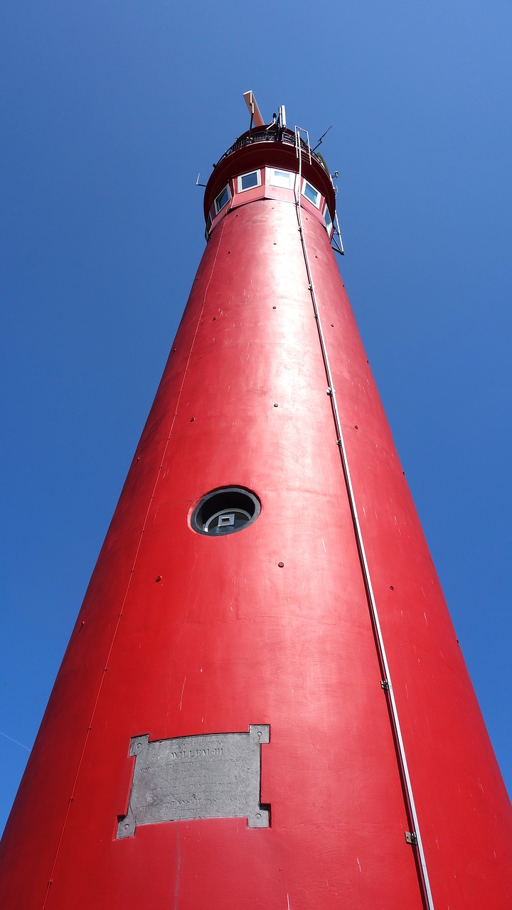 lighthouse  schiermonnikoog  wadden free photo