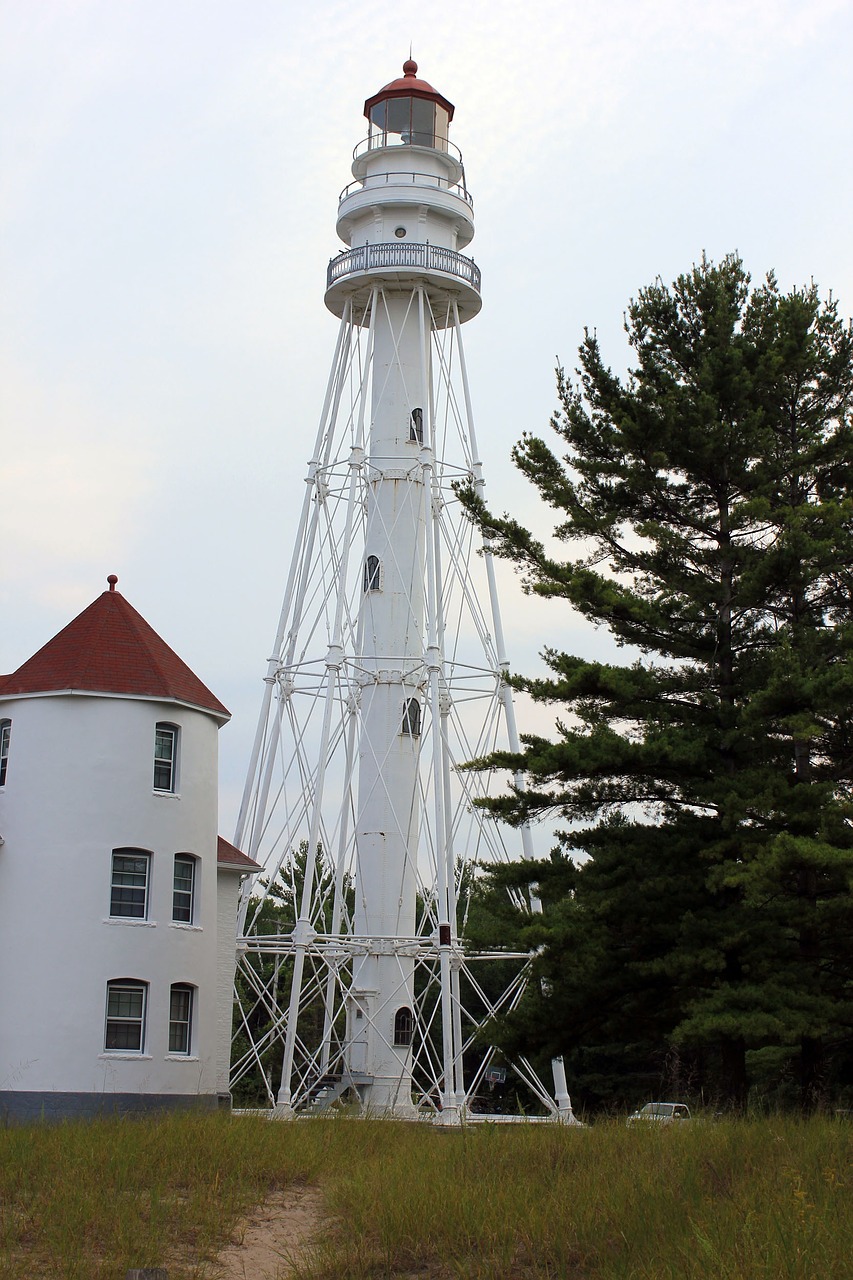 lighthouse usa wisconsin free photo