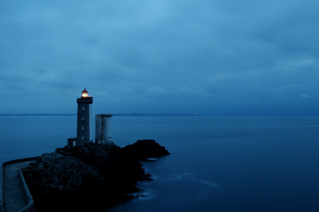 lighthouse phare du petit minou bay of brest free photo