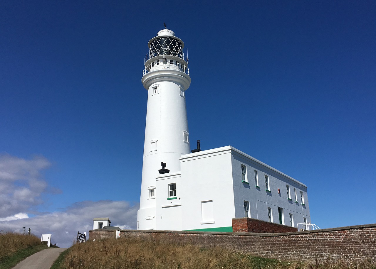 lighthouse  seaside  flamborough free photo