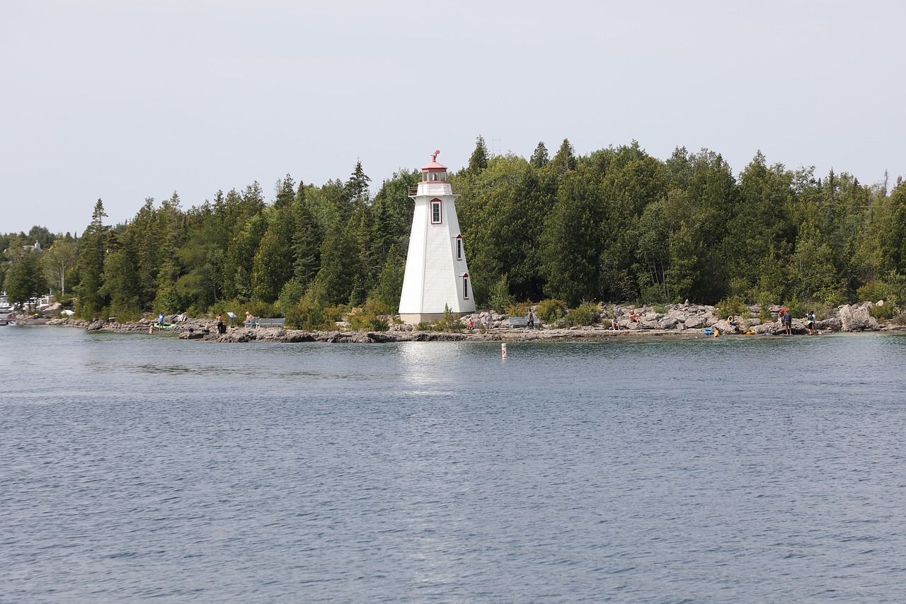 lighthouse  sea  island free photo