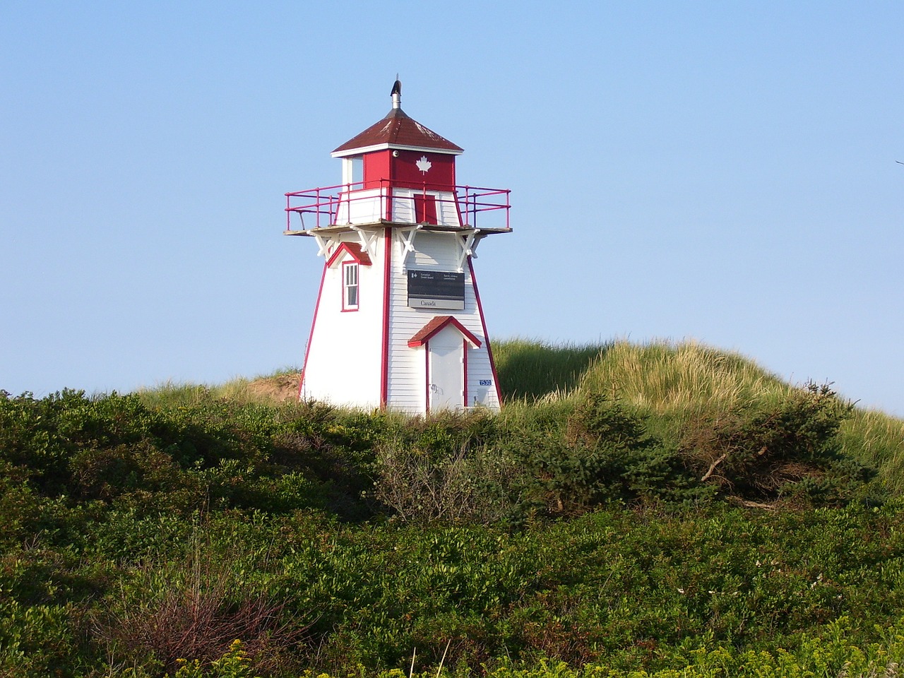 lighthouse light beacon free photo