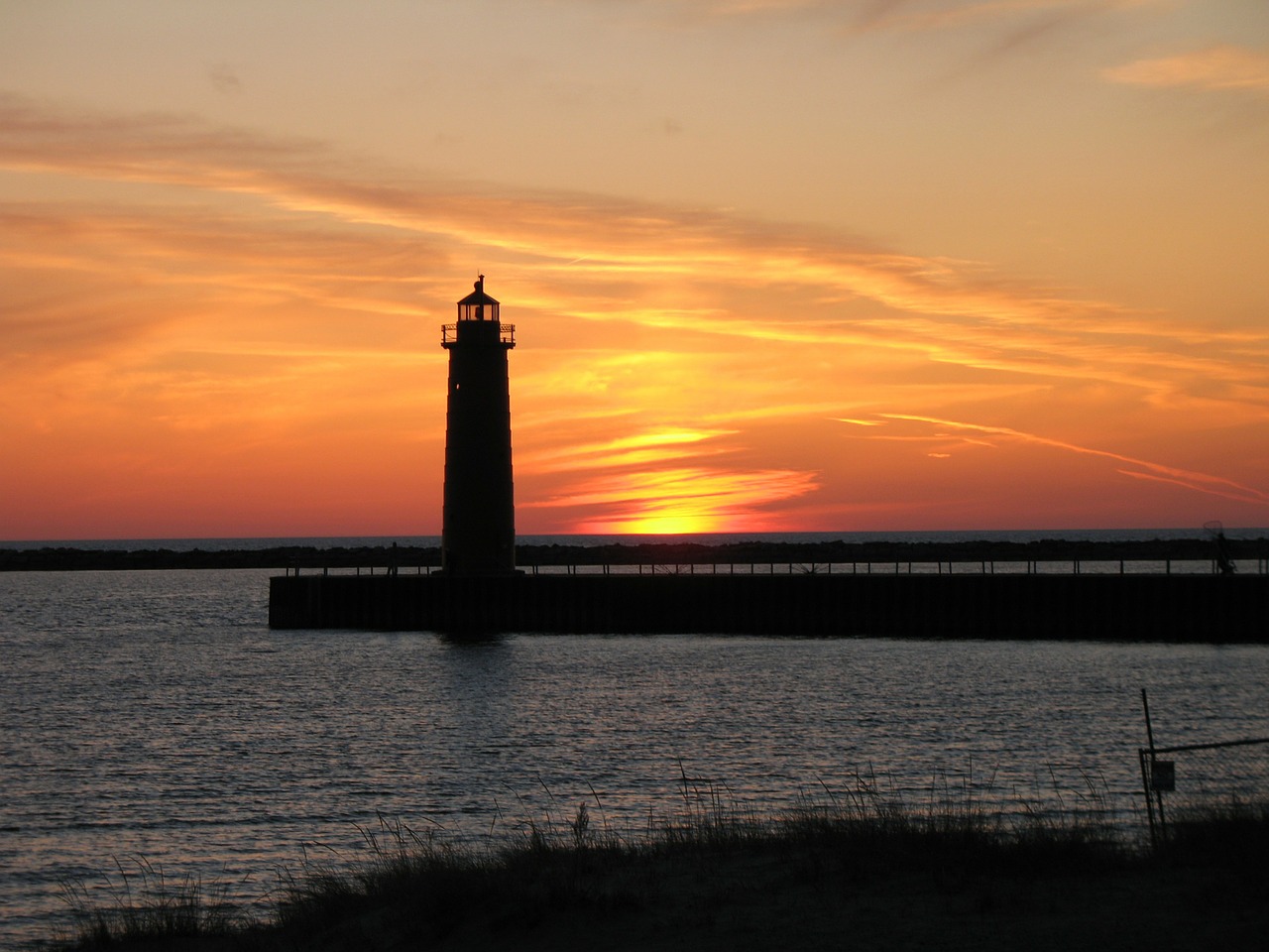 lighthouse sky sunset free photo