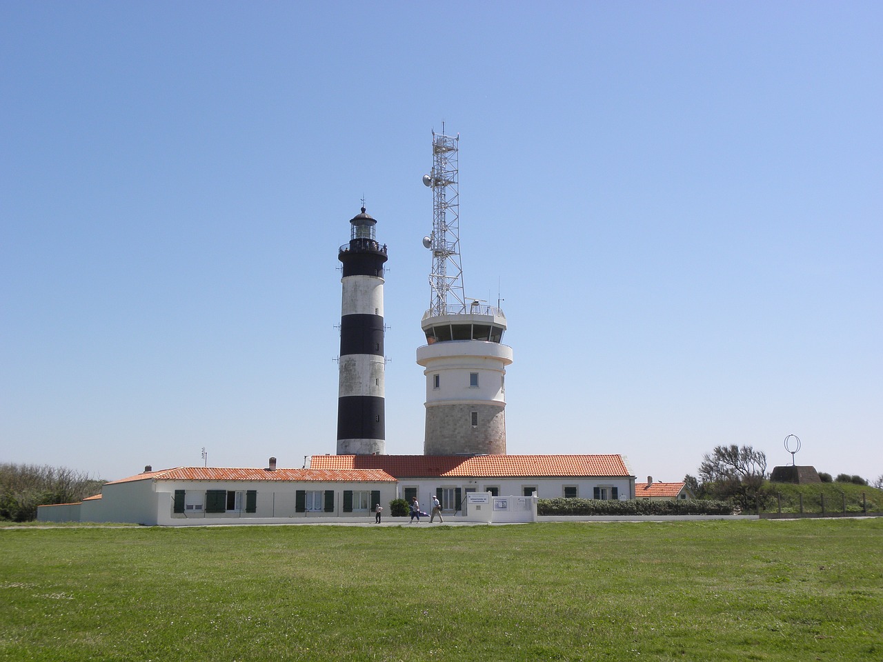 lighthouse charente-maritime island of oleron free photo