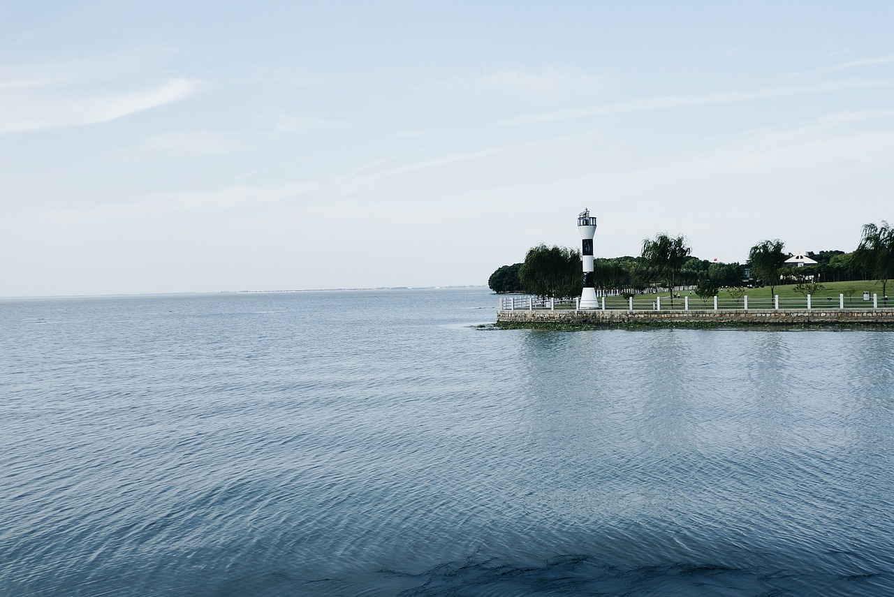 lighthouse ocean sea free photo