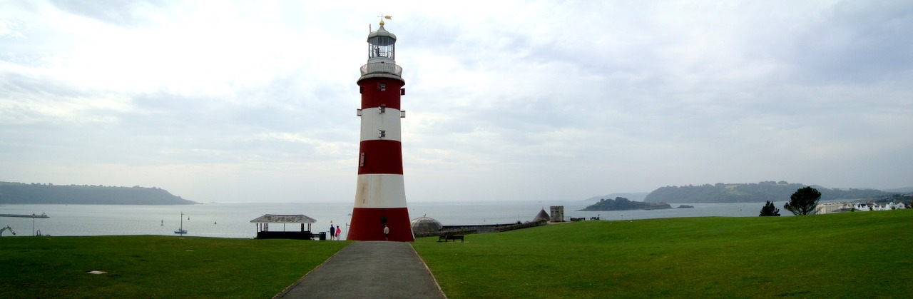 lighthouse sea sky free photo