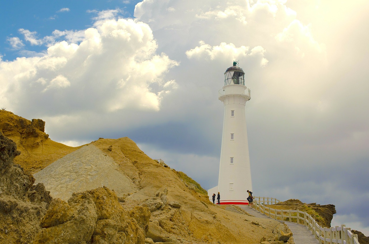 lighthouse architecture buildings free photo