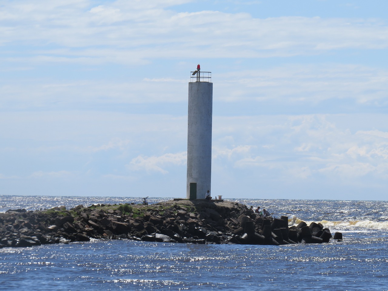 lighthouse beach mar free photo