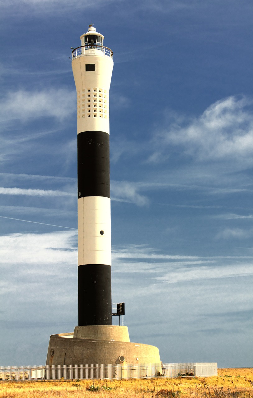 lighthouse dungeness england free photo