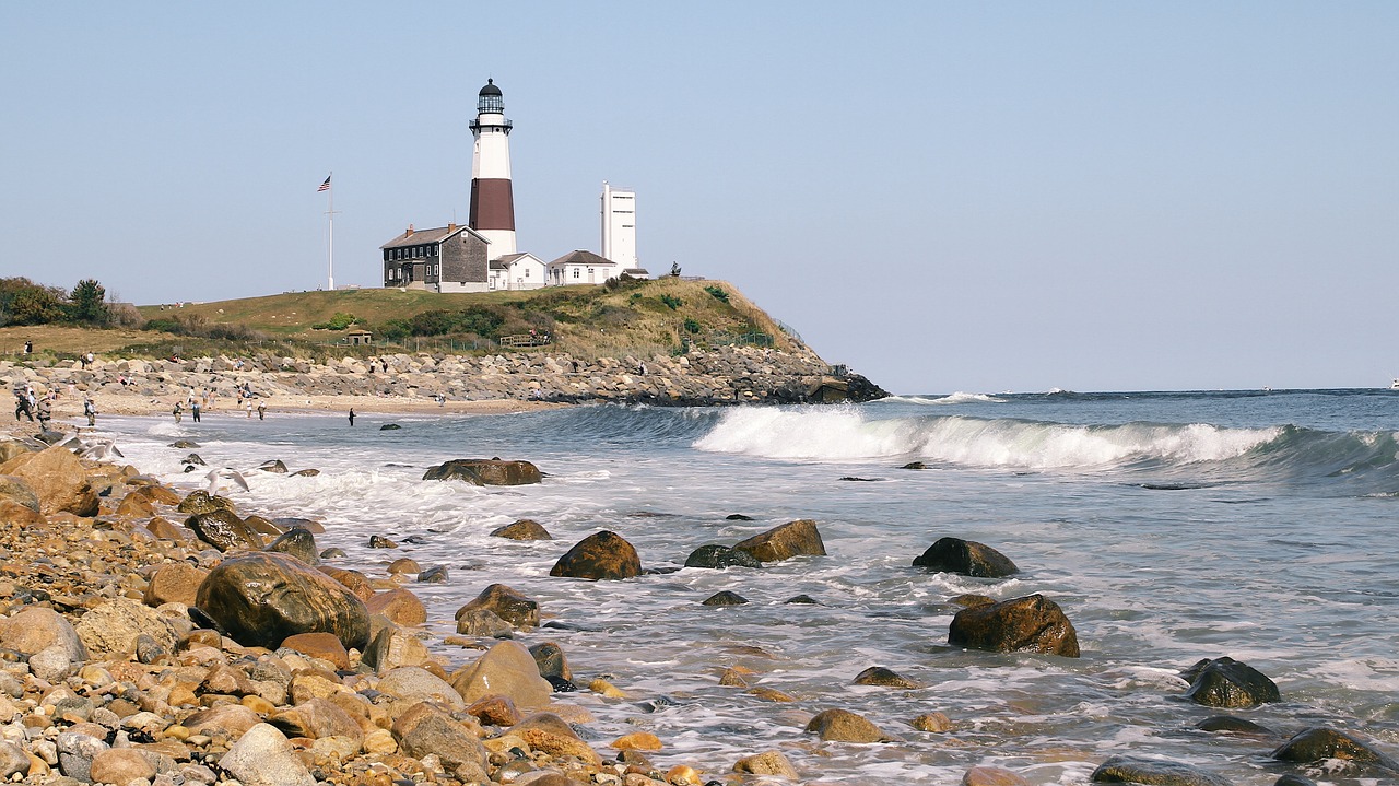 lighthouse coast ocean free photo