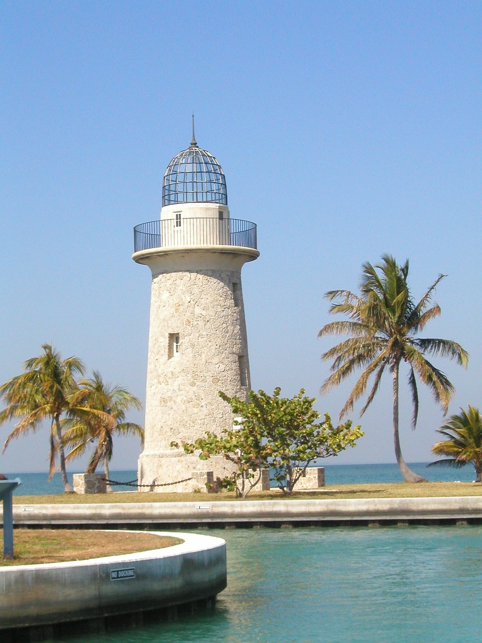 lighthouse ocean sea free photo