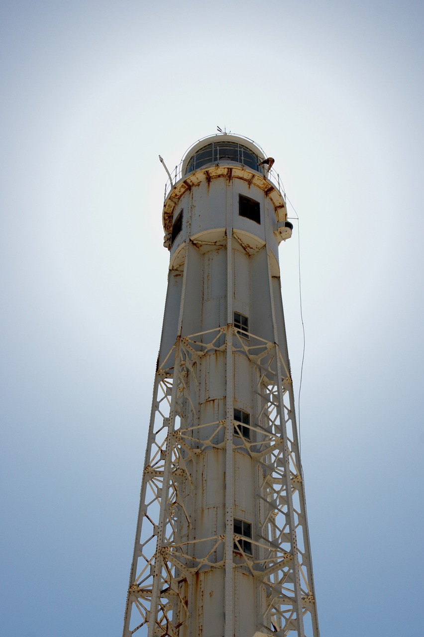 lighthouse san sebastian lighthouse cadiz free photo