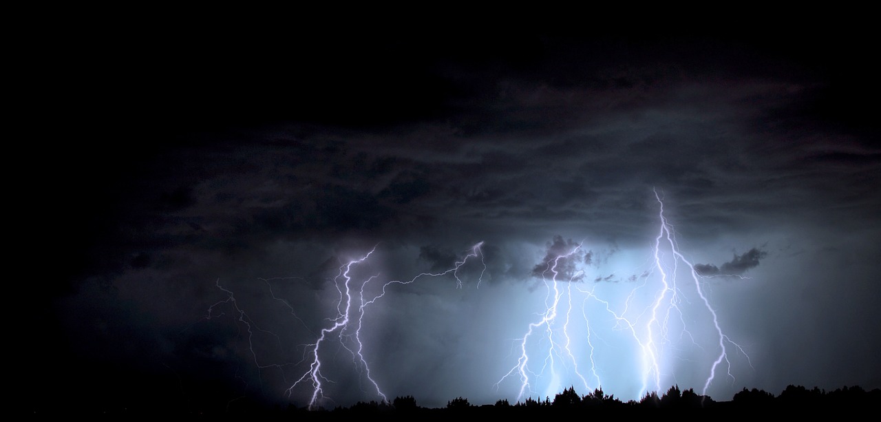 lightning storm arizona free photo